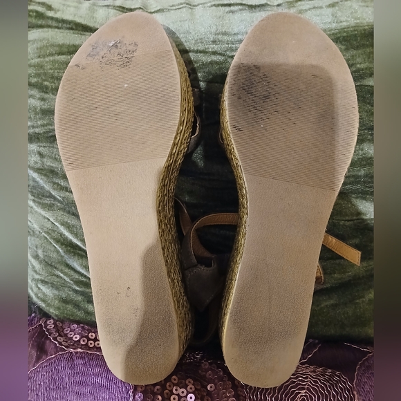 🎈🎈BUY 1 GET 1 FREE💥Like New L4L Lust For Life Wedges Sz 7.5 - Picture 5 of 11